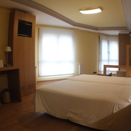 Hotel Nordés Burela Buitenkant foto